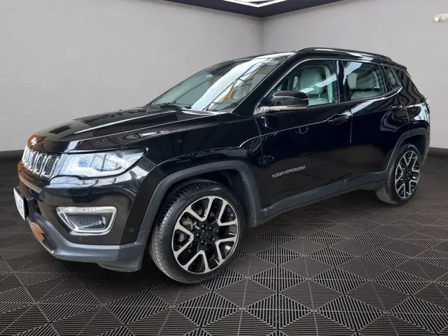 Carro Jeep Compass 2018 2.0 Limited (Aut) (Flex)