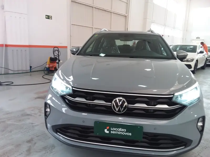 Volkswagen Nivus Highline 200 TSI