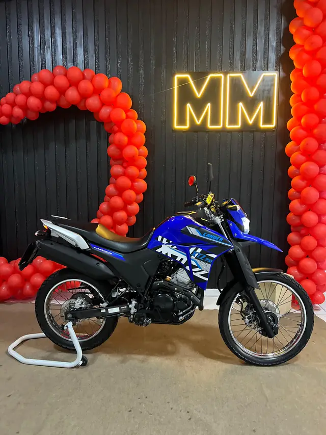 Moto Yamaha XTZ 250 Lander 2023 ABS