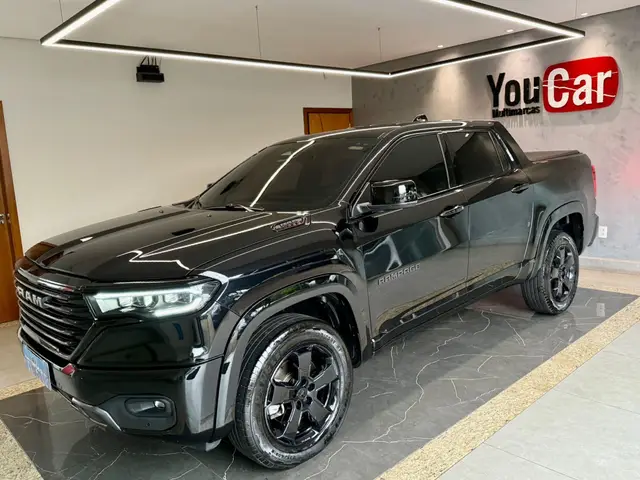 Carro RAM Rampage 2025 Laramie 2.0 Turbo