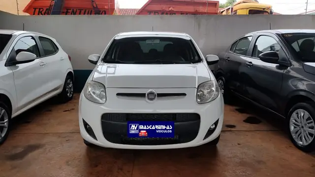 Carro Fiat Palio 2012 Attractive 1.0 8V (Flex)