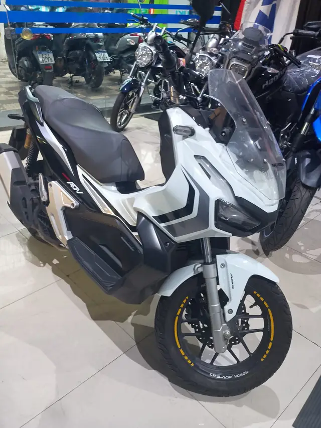 Moto Honda ADV 2022 ABS