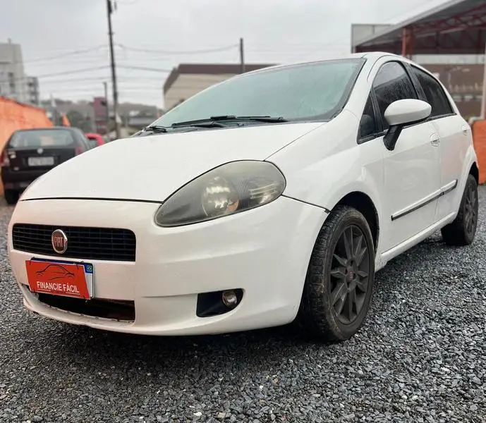 Fiat Punto Essence 1.6 16V (Flex)