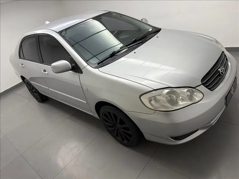 Toyota Corolla Sedan XLi 1.6 16V (aut)