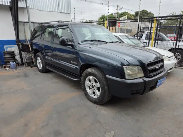 Carro Chevrolet Blazer 2001 STD 4x2 2.4 MPFi