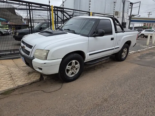 Carro Chevrolet S10 Cabine Simples 2009 S10 Advantage 4x2 2.4 (Flex) (Cab Simples)