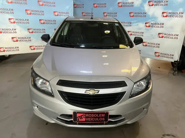Carro Chevrolet Onix 2019 1.0 Joy SPE/4