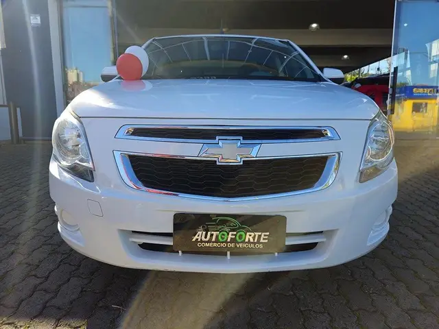 Carro Chevrolet Cobalt 2015 LT 1.4 8V (Flex)