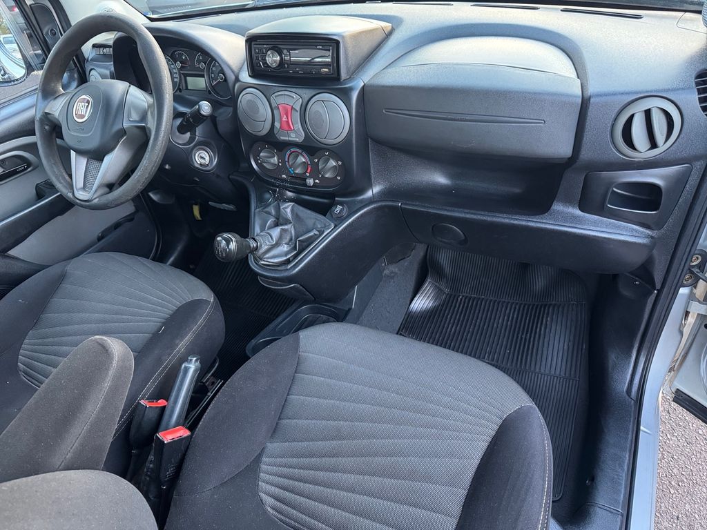 Doblò Essence 1.8 7L (Flex)
