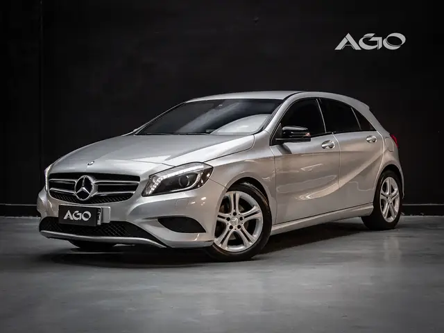 Carro Mercedes-Benz Classe A  2014 200 Style 1.6 DCT Turbo