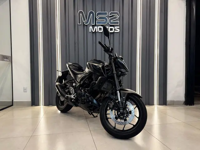 Moto Yamaha MT-03 2023 ABS