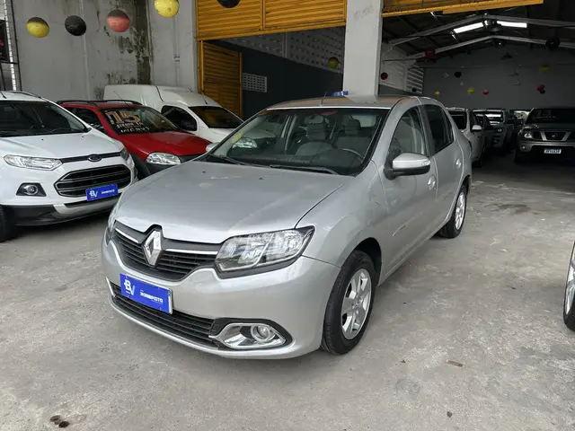 Carro Renault Logan 2014 Dynamique 1.6 8V