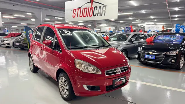 Carro Fiat Idea 2016 Attractive 1.4 8V (Flex)