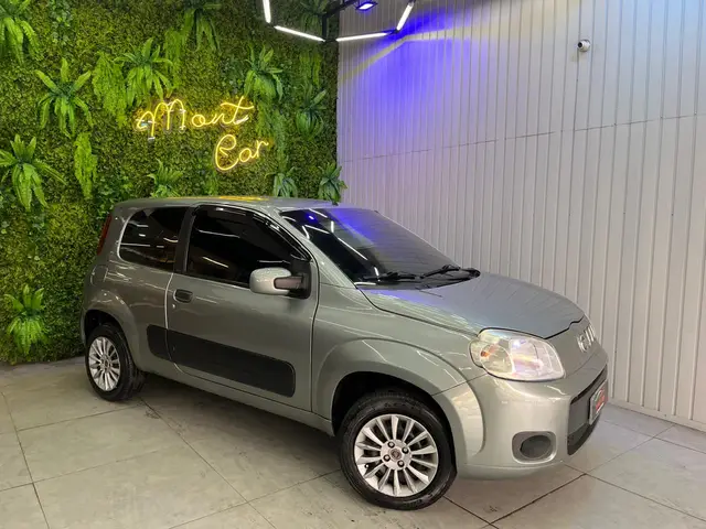 Carro Fiat Uno 2014 Vivace 1.0 8V (Flex) 2p