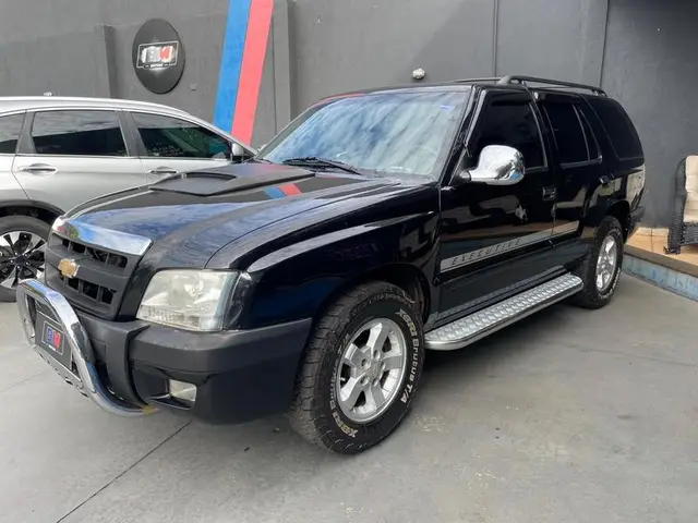 Carro Chevrolet Blazer 2002 DLX 4x2 2.8