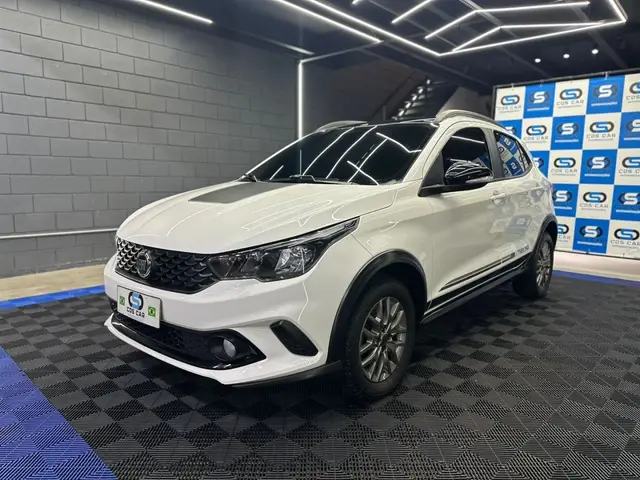Carro Fiat Argo 2020 1.3 Trekking (Flex)