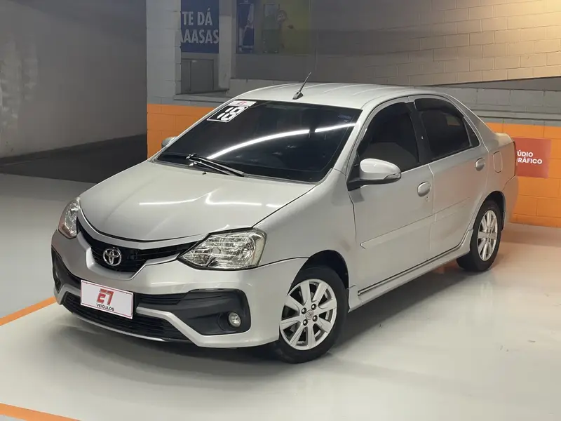 Toyota Etios Sedan XLS 1.5 (Aut) (Flex)
