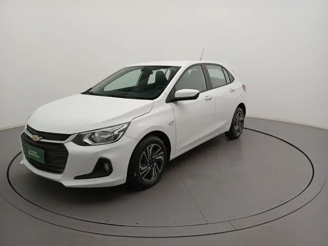 Carro Chevrolet Onix Plus 2024 LT 1.0