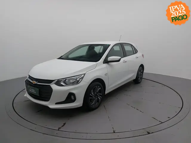 Carro Chevrolet Onix Plus 2024 LT 1.0
