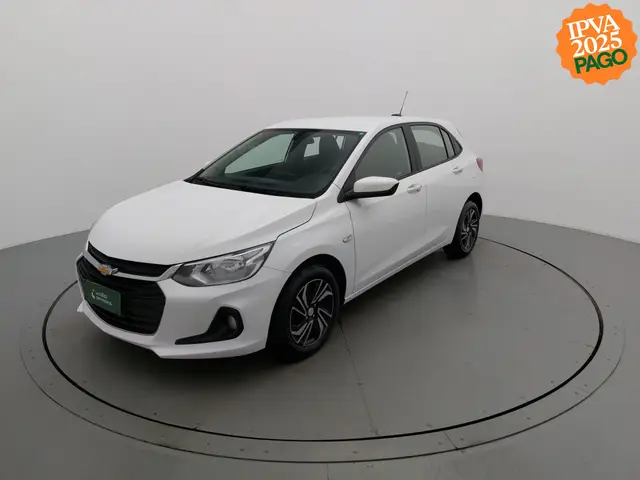 Carro Chevrolet Onix Plus 2024 LT 1.0