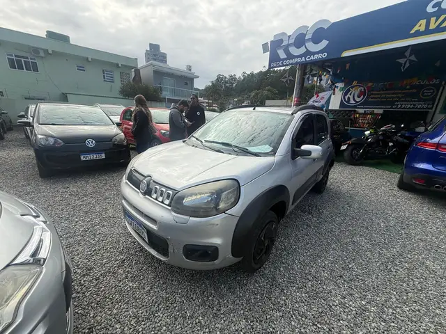 Carro Fiat Uno 2015 WAY Celeb. 1.4 EVO Fire Flex 8V 5p