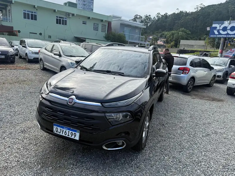 Fiat Toro Freedom 1.8 AT6 4x2 (Flex)