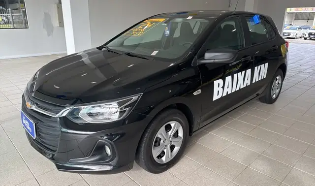 Carro Chevrolet Onix 2024 1.0