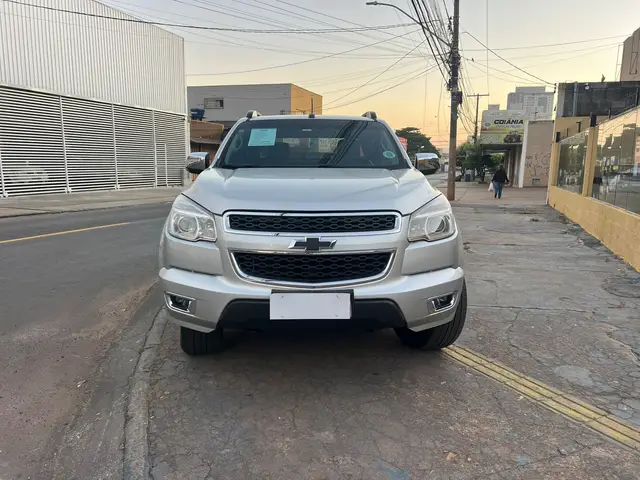 Carro Chevrolet S10 Cabine Dupla 2014 S10 LTZ 2.4 4x2 (Cab Dupla) (Flex)