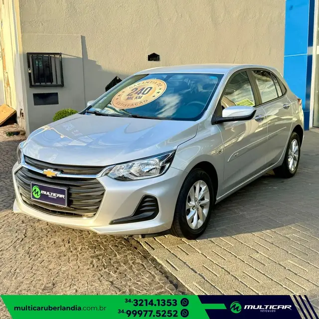 Carro Chevrolet Onix 2023 LT 1.0