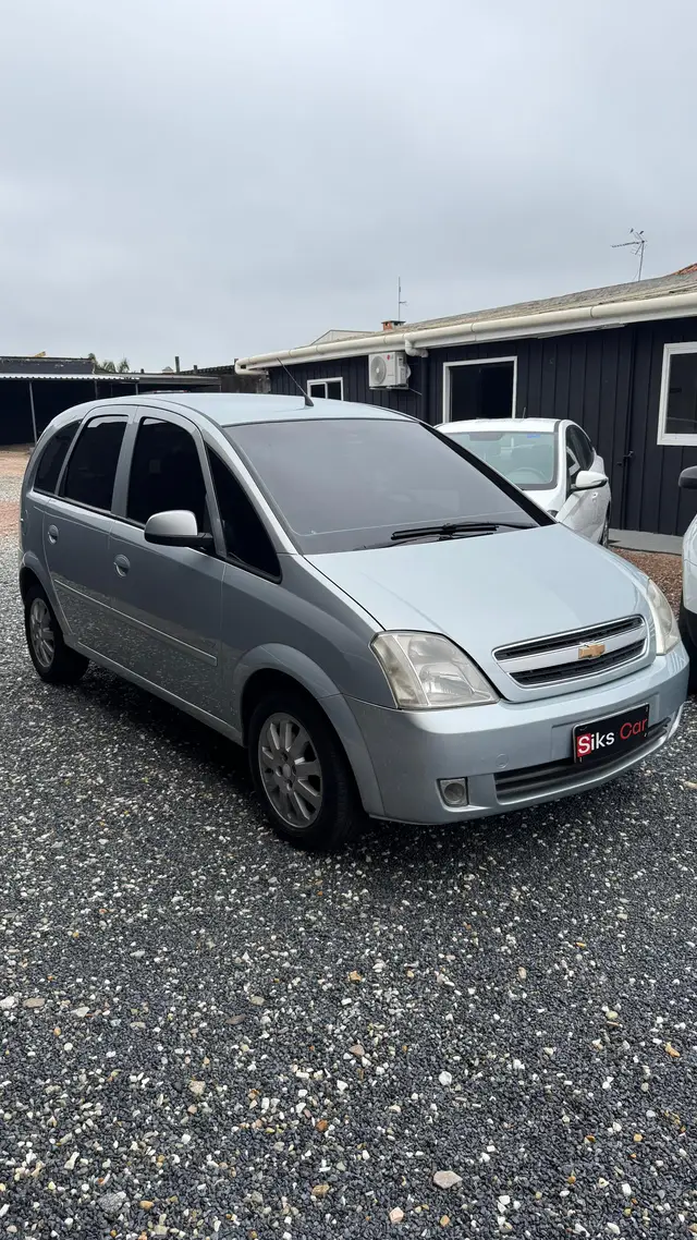 Carro Chevrolet Meriva 2012 Joy 1.4 (Flex)