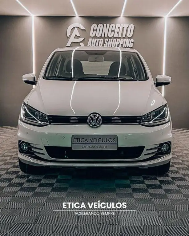 Carro Volkswagen Fox 2018 1.6 MSI Comfortline (Flex)