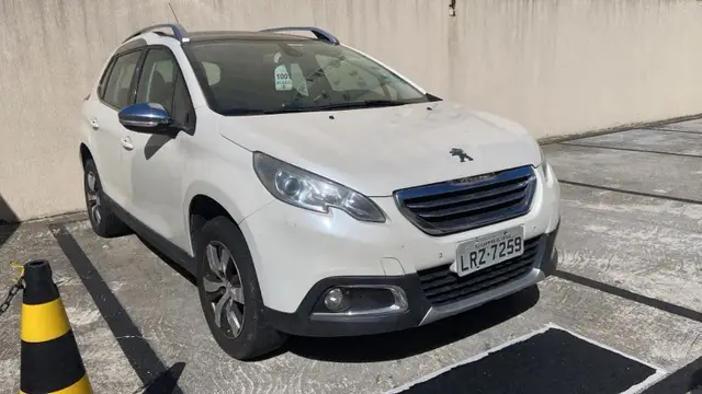 Carro Peugeot 2008 2016 Griffe 1.6 THP (Flex)