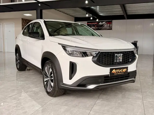 Carro Fiat Fastback 2024 Audace