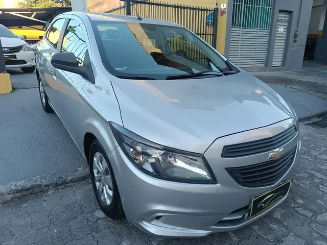Carro Chevrolet Onix 2019 1.0 Joy SPE/4