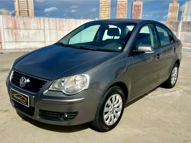 Carro Volkswagen Polo Sedan 2011 1.6 8V (Flex)
