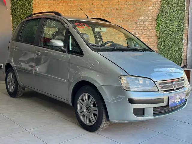 Carro Fiat Idea 2007 HLX 1.8 (Flex)