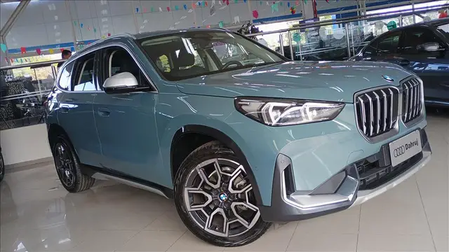 Carro BMW X1 2023 sDrive20i X Line 2.0 Turbo (Aut.)