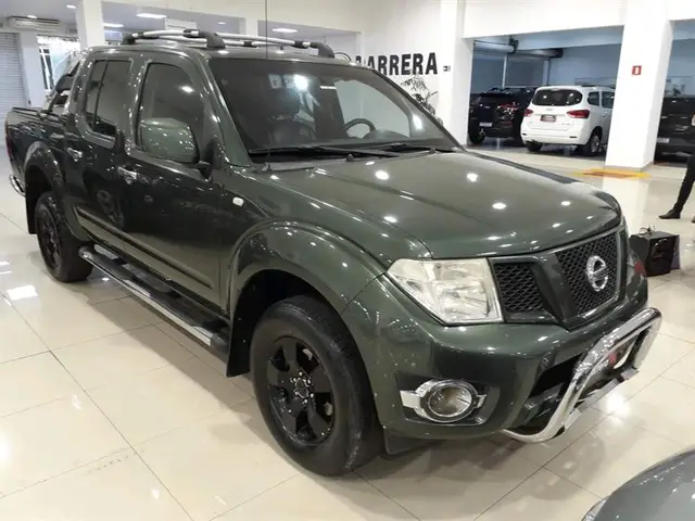 Carro Nissan Frontier 2014 2.5 TD CD 4x4 S