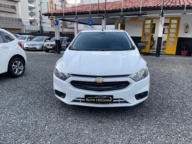 Carro Chevrolet Onix 2020 1.0 Joy SPE/4