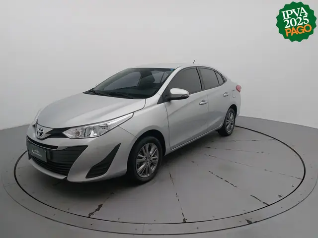 Carro Toyota Yaris 2021 1.5 XL Plus Connect CVT (Flex)
