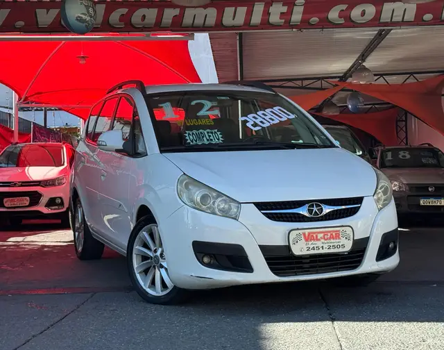 Carro JAC J6 2012 2.0 16V 5S Movie