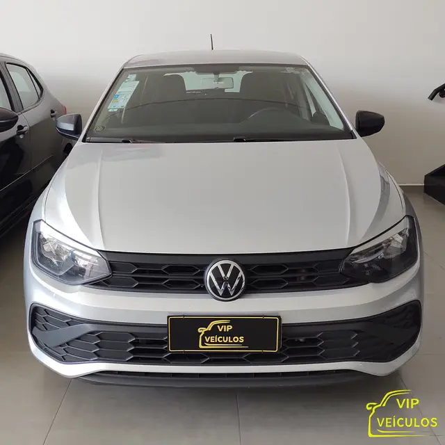 Carro Volkswagen Polo 2023 Track 1.0 Flex 12V 5p