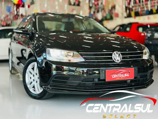 Carro Volkswagen Jetta 2015 2.0 Comfortline Tiptronic (Flex)