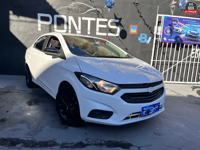 Carro Chevrolet Onix Plus 2021 1.0 LT (Flex)