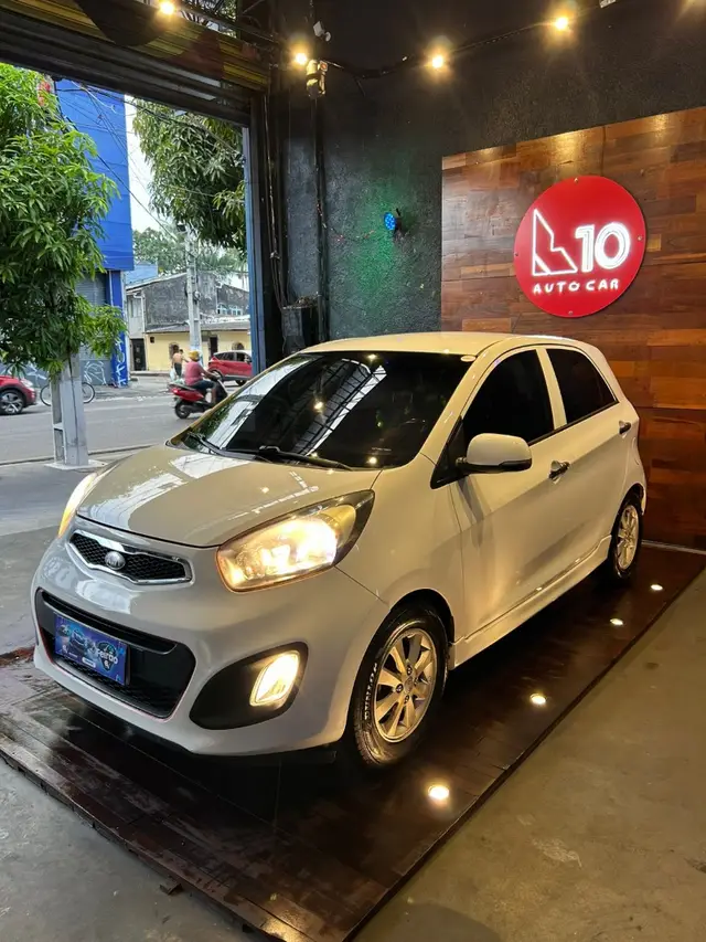 Carro Kia Picanto 2014 1.0 (Aut) (Flex) J368