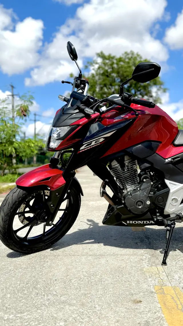 Moto Honda CB 300F Twister 2025 (CBS)