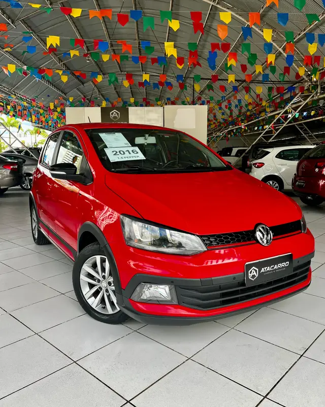 Carro Volkswagen Fox 2016 1.6 16v MSI Pepper (Flex)