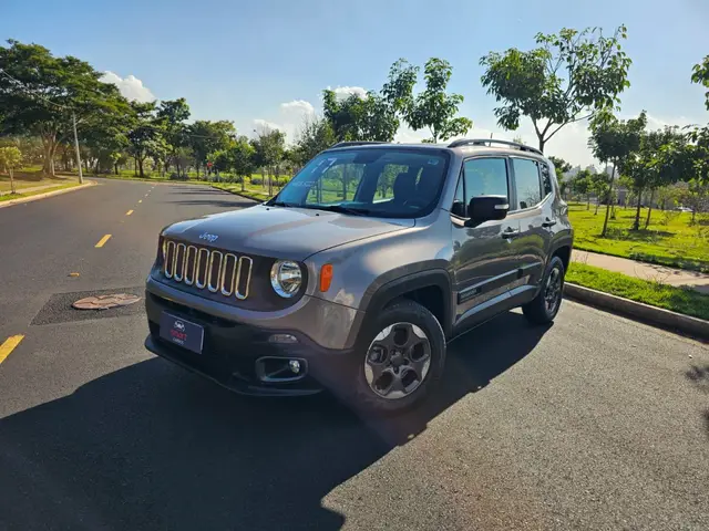 Carro Jeep Renegade 2017 Sport 1.8 4x2 (Flex)