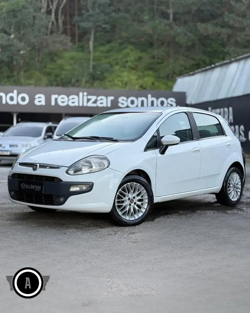 Fiat Punto Essence 1.6 16V (Flex)