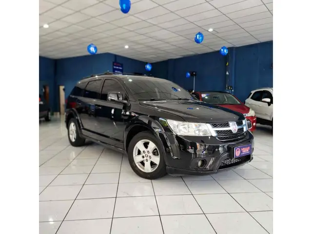 Carro Fiat Freemont 2012 2.4 16V Precision (Aut)